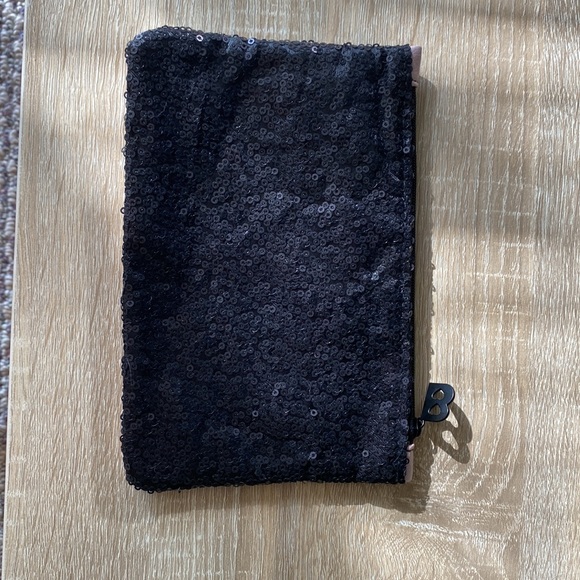 Betty Boop Makeup Bag Ipsy - Picture 2 of 2